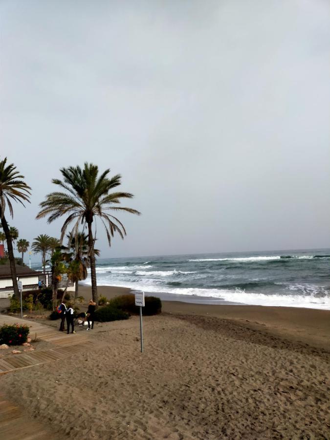 Benalmadena ,Apartamento-Estudio Primera Linea De Playa Εξωτερικό φωτογραφία