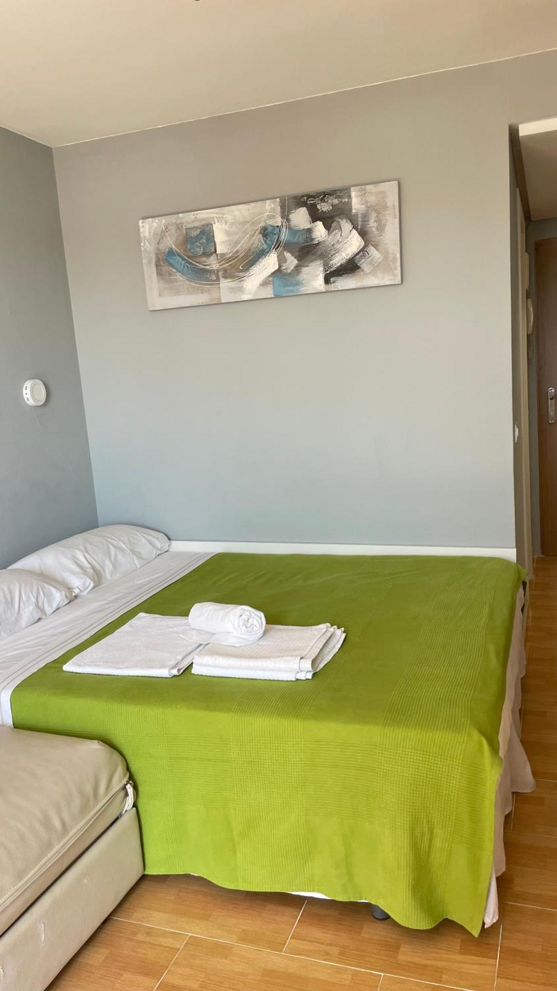 Benalmadena ,Apartamento-Estudio Primera Linea De Playa Εξωτερικό φωτογραφία