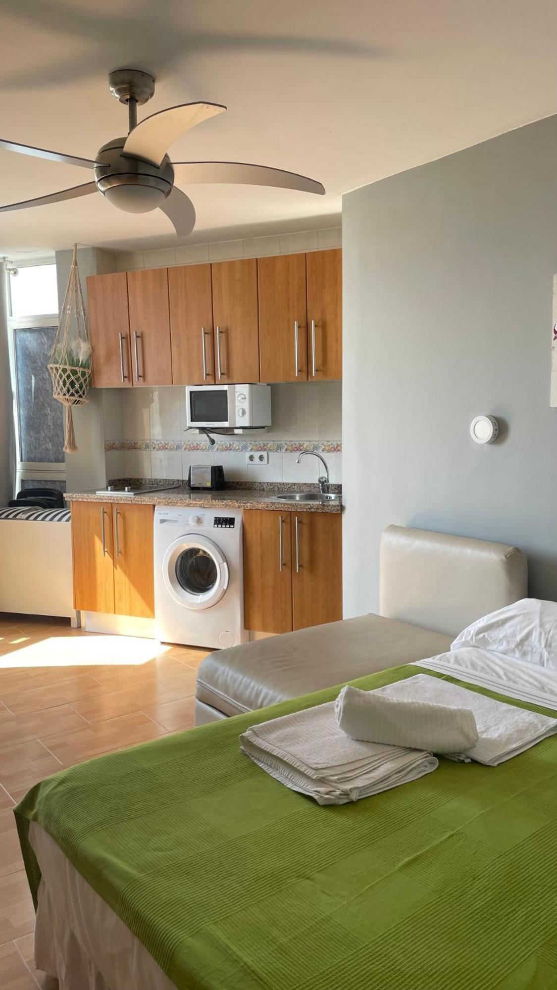 Benalmadena ,Apartamento-Estudio Primera Linea De Playa Εξωτερικό φωτογραφία