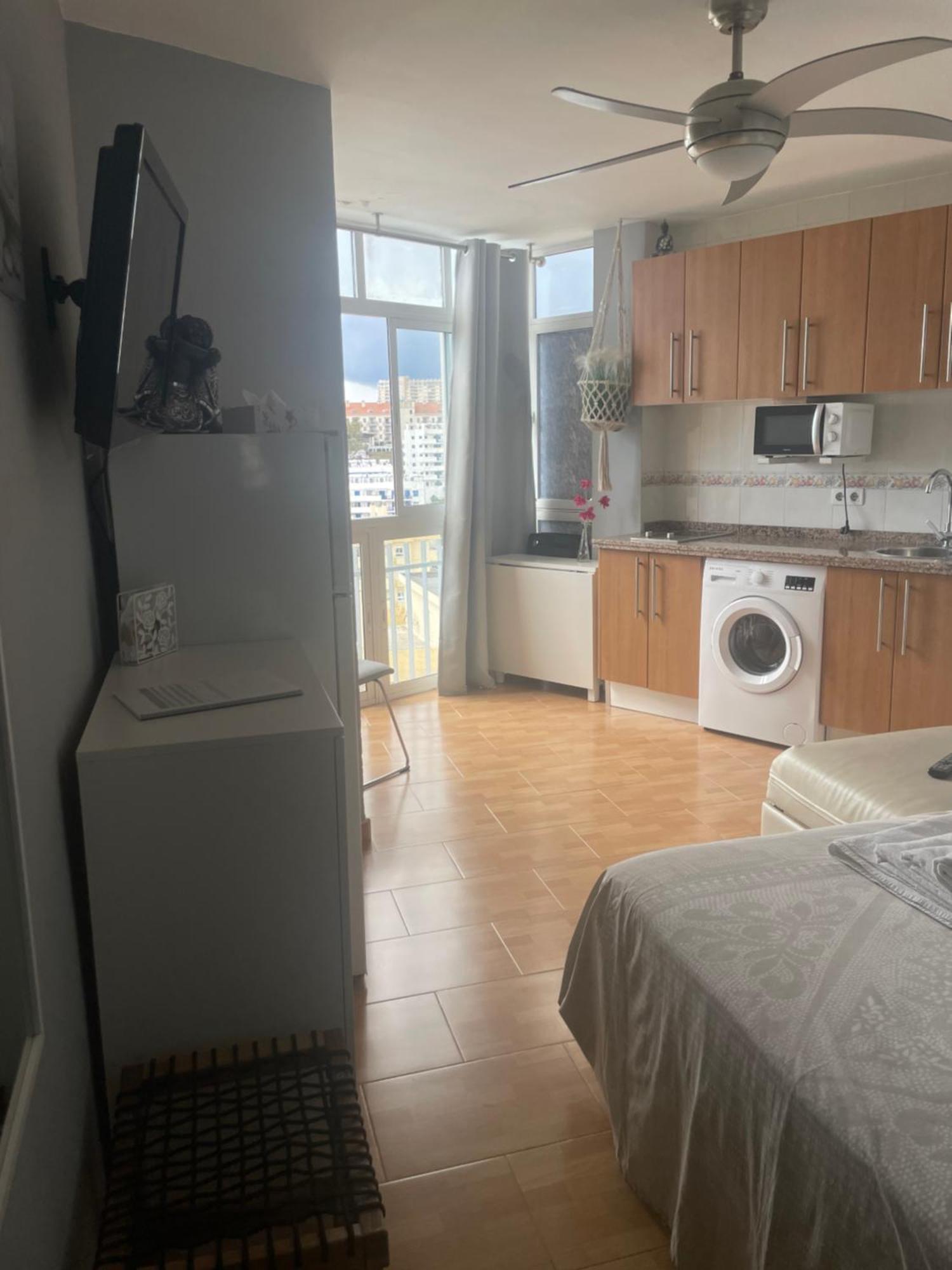 Benalmadena ,Apartamento-Estudio Primera Linea De Playa Εξωτερικό φωτογραφία