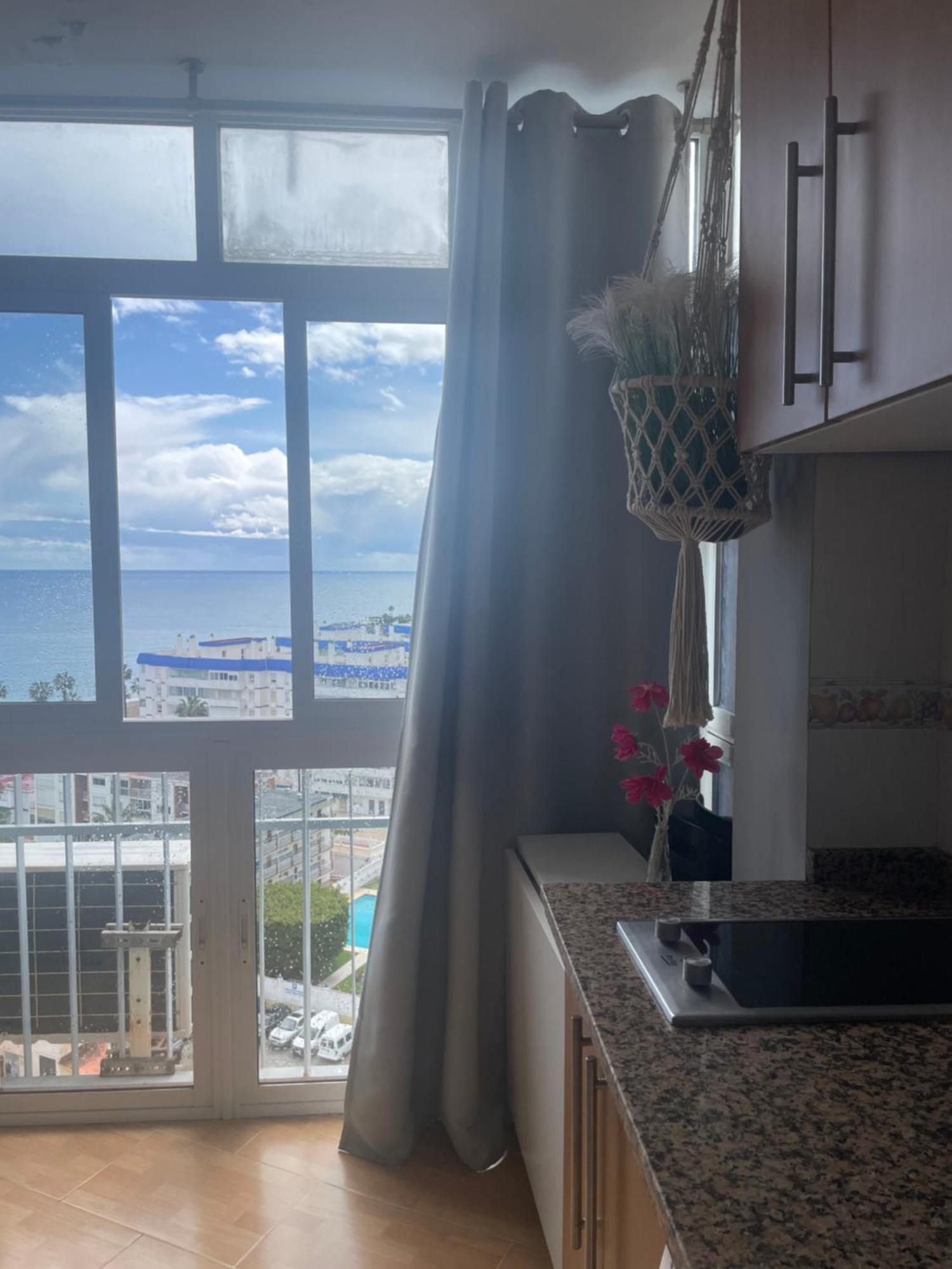 Benalmadena ,Apartamento-Estudio Primera Linea De Playa Εξωτερικό φωτογραφία
