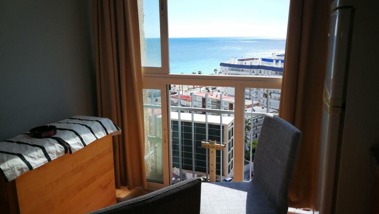 Benalmadena ,Apartamento-Estudio Primera Linea De Playa Εξωτερικό φωτογραφία
