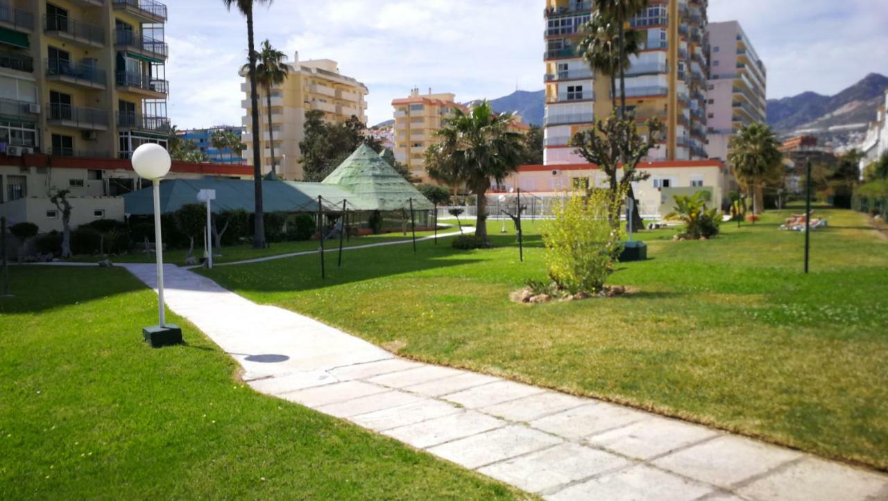 Benalmadena ,Apartamento-Estudio Primera Linea De Playa Εξωτερικό φωτογραφία