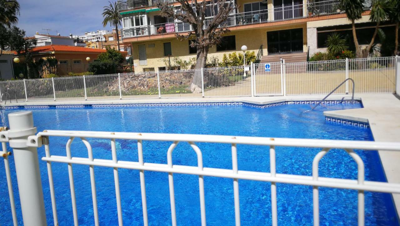 Benalmadena ,Apartamento-Estudio Primera Linea De Playa Εξωτερικό φωτογραφία