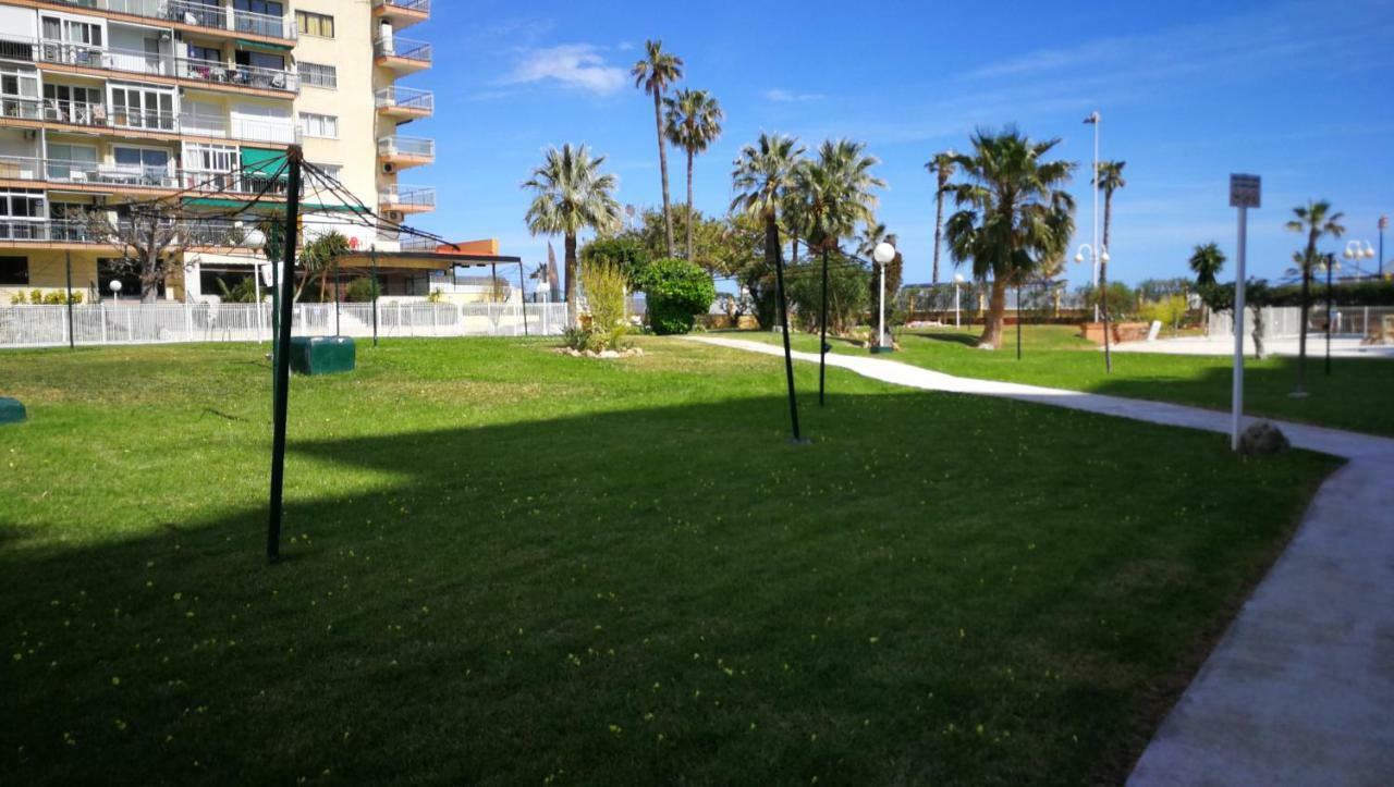 Benalmadena ,Apartamento-Estudio Primera Linea De Playa Εξωτερικό φωτογραφία